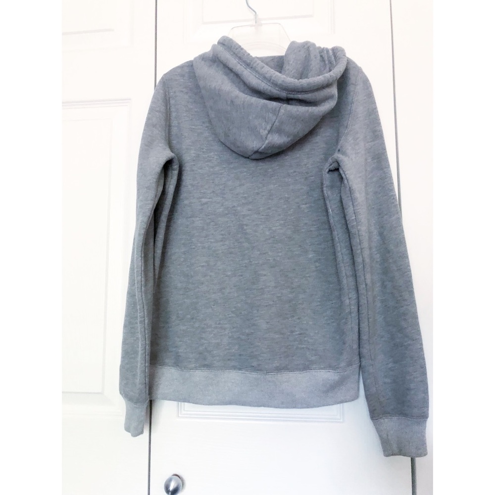 Hollister California Women’s Gray Hoodie with Pink Embroidered Seagull - Picture 3 of 7